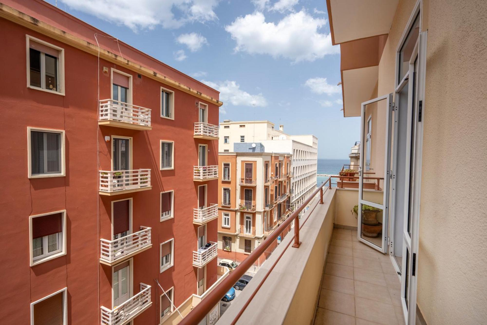 Ferienwohnung Casa Bonaive, Ampio Trilocale Vista Mare Bari Exterior foto